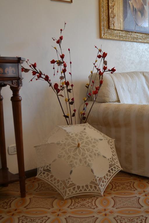Bed & Breakfast Marena Sant'Agata Li Battiati ภายนอก รูปภาพ