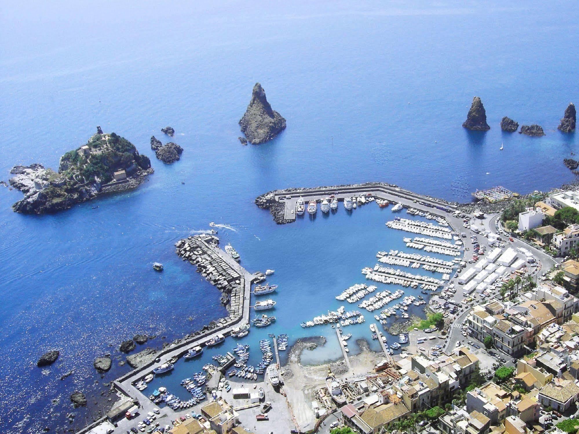 Bed & Breakfast Marena Sant'Agata Li Battiati ภายนอก รูปภาพ