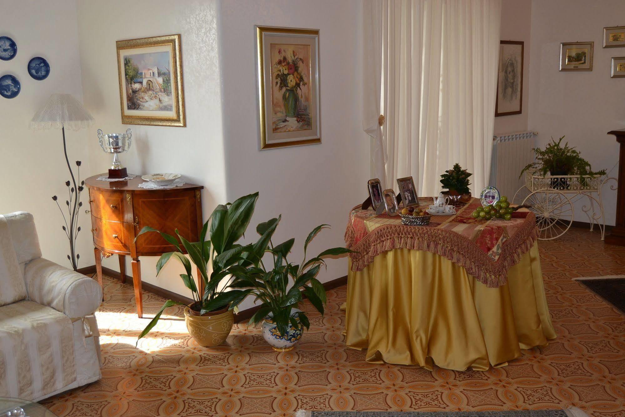 Bed & Breakfast Marena Sant'Agata Li Battiati ภายนอก รูปภาพ