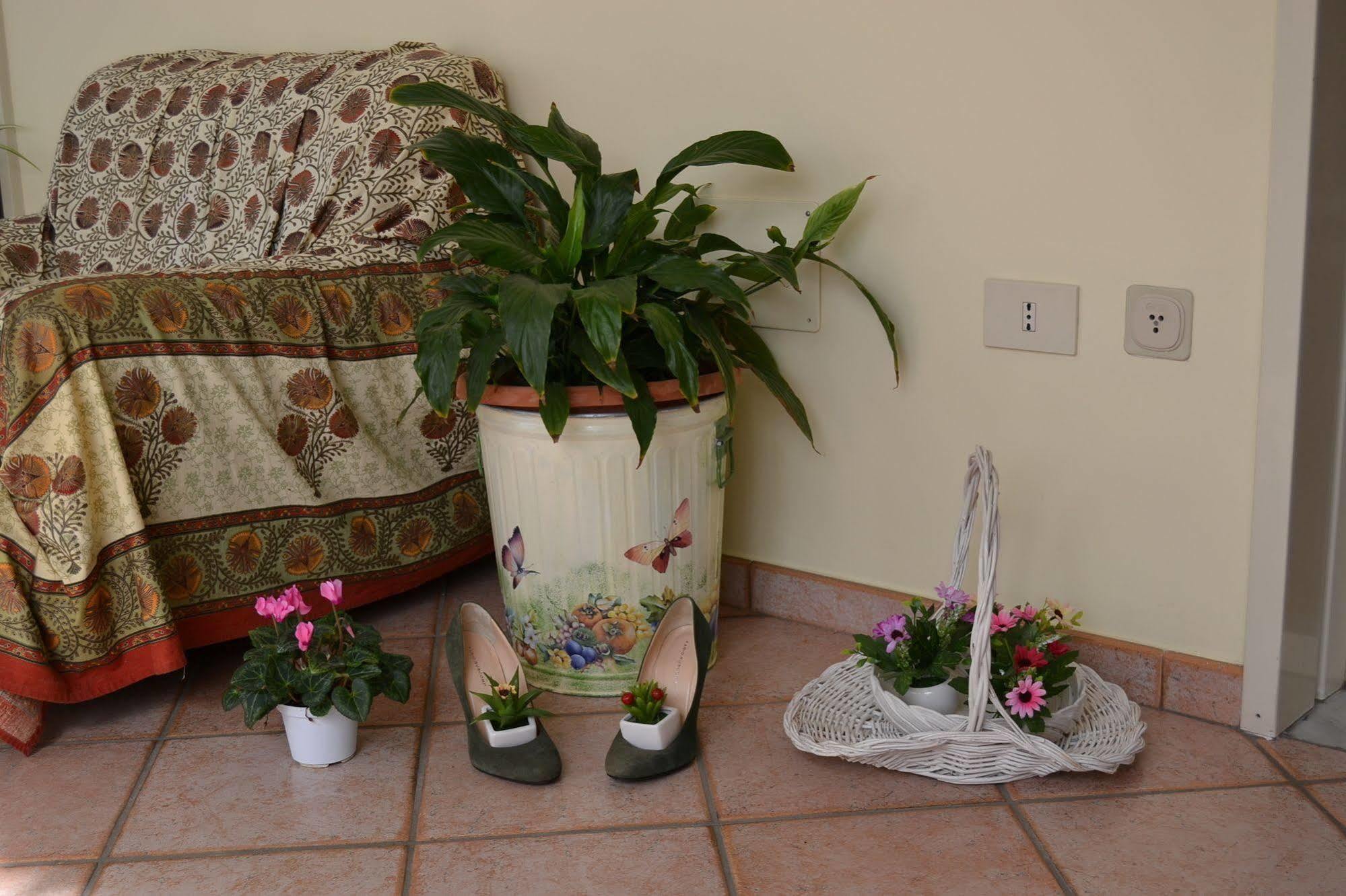 Bed & Breakfast Marena Sant'Agata Li Battiati ภายนอก รูปภาพ
